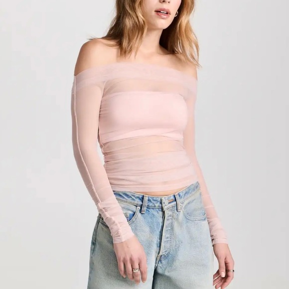 Brand New- Pixie Market Lydia Off The Shoulder Top in Dusty Pale Pink πβ¨ - Picture 2 of 12
